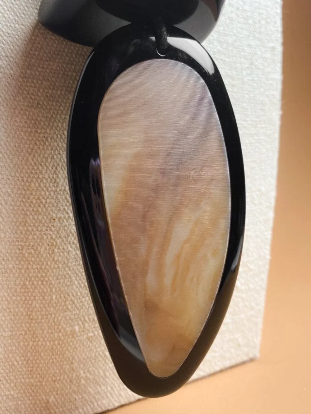 Lafayette 148 New York Large Faux Horn Pebble Modernist Pendant Leather Necklace